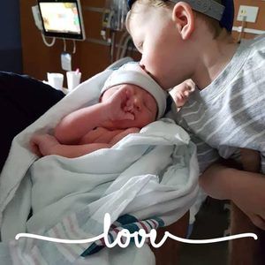 Meet your Posher, Laurie